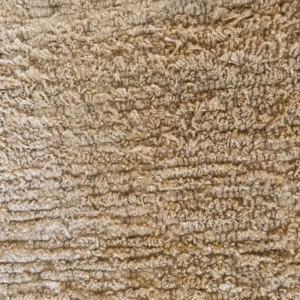 Throw Rug - Picture 8 of 13